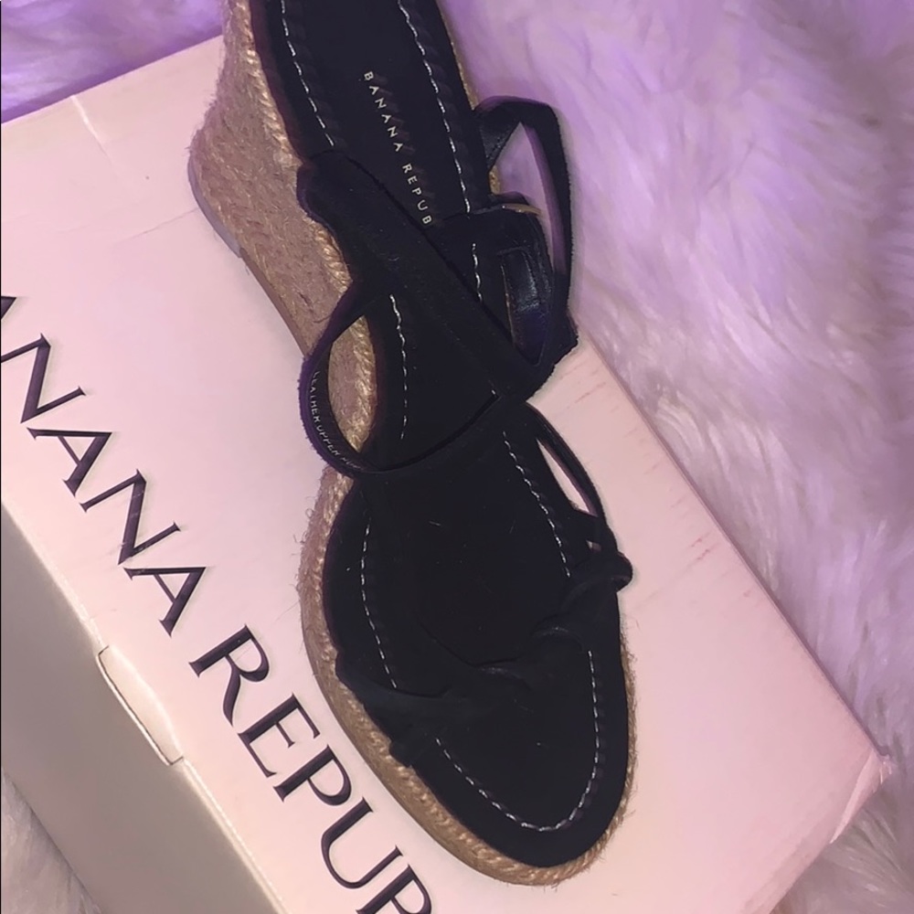 Banana Republic Heels